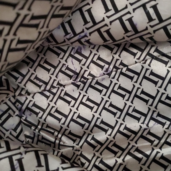 Tignanello Olive and Black Women's Tote Bag - Picture 8 of 8